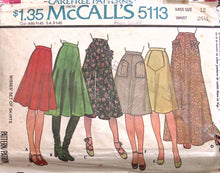 Load image into Gallery viewer, Vintage Sewing Pattern: McCalls 5113