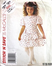 Load image into Gallery viewer, Vintage Sewing Pattern: McCalls 5221