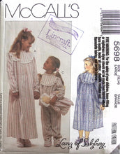 Load image into Gallery viewer, Vintage Sewing Pattern: McCalls 5698