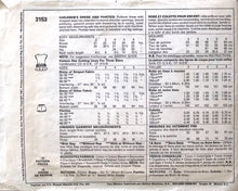 Load image into Gallery viewer, Vintage Sewing Pattern: McCalls 3153
