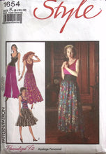 Load image into Gallery viewer, Vintage Sewing Pattern: Style 1654