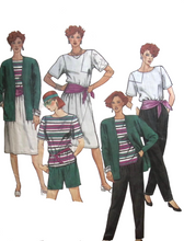 Load image into Gallery viewer, Vintage Sewing Pattern: McCalls 2588