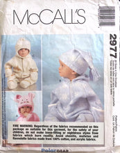 Load image into Gallery viewer, Sewing Pattern: McCalls 2977