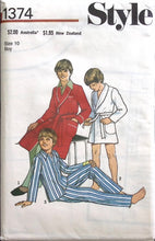 Load image into Gallery viewer, Vintage Sewing Pattern: Style 1374