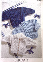 Load image into Gallery viewer, Knitting Booklets for Baby