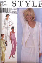 Load image into Gallery viewer, Vintage Sewing Pattern: Style 2871