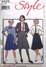 Load image into Gallery viewer, Vintage Sewing Pattern: Style 4826