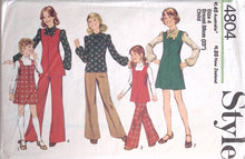 Load image into Gallery viewer, Vintage Sewing Pattern: Style 4804