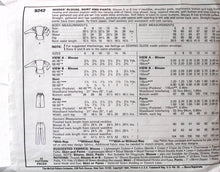 Load image into Gallery viewer, Vintage Sewing Pattern: McCalls 9242