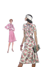 Load image into Gallery viewer, Vintage Sewing Pattern: Vogue 9149