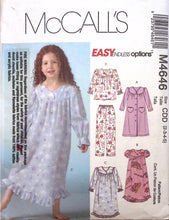 Load image into Gallery viewer, Sewing Pattern: McCalls M4646