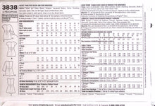 Load image into Gallery viewer, Sewing Pattern: Simplicity 3838