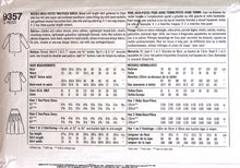 Load image into Gallery viewer, Vintage Sewing Pattern: Simplicity 9357