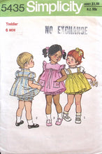 Load image into Gallery viewer, Vintage Sewing Pattern: Simplicity 5435