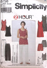 Load image into Gallery viewer, Sewing Pattern: Simplicity 8758
