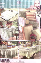 Load image into Gallery viewer, Sewing Pattern: Simplicity 3695