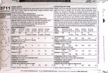 Load image into Gallery viewer, Sewing Pattern: Simplicity 3711