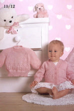 Load image into Gallery viewer, Vintage Knitting Book: Vacation