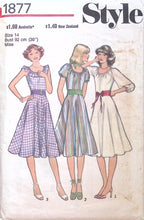 Load image into Gallery viewer, Vintage Sewing Pattern: Style 1877