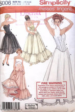 Load image into Gallery viewer, Sewing Pattern: Simplicity 5006