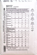 Load image into Gallery viewer, Sewing Pattern: Simplicity S9117