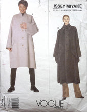 Load image into Gallery viewer, Vintage Sewing Pattern: Vogue 2038