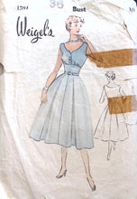 Load image into Gallery viewer, Vintage Sewing Pattern: Weigel's 1594