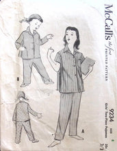 Load image into Gallery viewer, Vintage Sewing Pattern: McCalls 9234