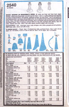 Load image into Gallery viewer, Vintage Sewing Pattern: Style 2540