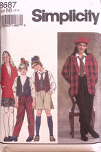 Load image into Gallery viewer, Vintage Sewing Pattern: Simplicity 8687