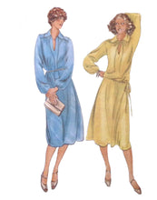 Load image into Gallery viewer, Vintage Sewing Pattern: Butterick 5676