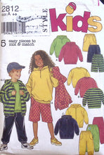 Load image into Gallery viewer, Vintage Sewing Pattern: Style 2812