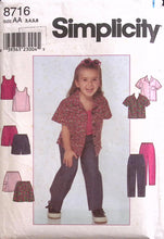 Load image into Gallery viewer, Vintage Sewing Pattern: Simplicity 8716