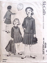 Load image into Gallery viewer, Vintage Sewing Pattern: McCalls 4246
