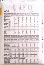 Load image into Gallery viewer, Vintage Sewing Pattern: Simplicity 9001