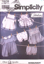 Load image into Gallery viewer, Vintage Sewing Pattern: Simplicity 7809