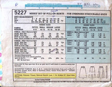 Load image into Gallery viewer, Vintage Sewing Pattern: McCalls 5227