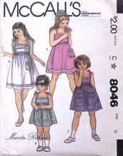 Load image into Gallery viewer, Vintage Sewing Pattern: McCalls 8046