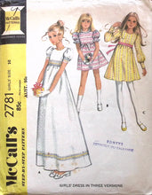 Load image into Gallery viewer, Vintage Sewing Pattern: McCalls 2781