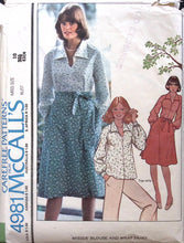 Load image into Gallery viewer, Vintage Sewing Pattern: McCalls 4981