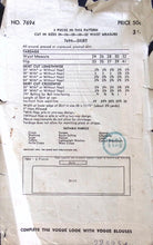 Load image into Gallery viewer, Vintage Sewing Pattern: Vogue 7694