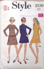 Load image into Gallery viewer, Vintage Sewing Pattern: Style 2529