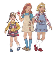 Load image into Gallery viewer, Vintage Sewing Pattern: Simplicity 7605