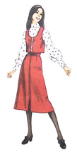 Load image into Gallery viewer, Vintage Sewing Pattern: Simplicity 9102