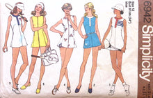 Load image into Gallery viewer, Vintage Sewing Pattern: Simplicity 6942