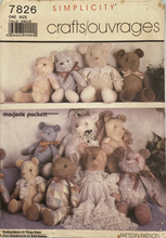 Load image into Gallery viewer, Sewing Pattern: Simplicity 7826