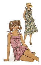 Load image into Gallery viewer, Sewing Pattern: Simplicity 8567