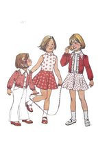 Load image into Gallery viewer, Vintage Sewing Pattern: Simplicity 6820