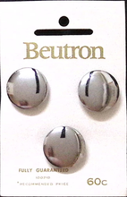 Load image into Gallery viewer, Beutron 70's Vintage Shank Buttons