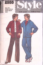 Load image into Gallery viewer, Vintage Sewing Pattern: Style 2555